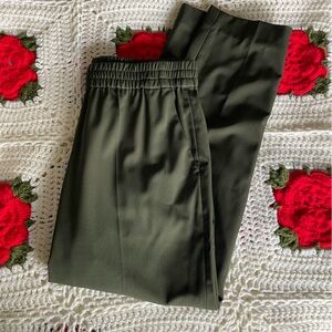 The Everlane GoWeave Easy Pant - Wool - Ankle - Size 4